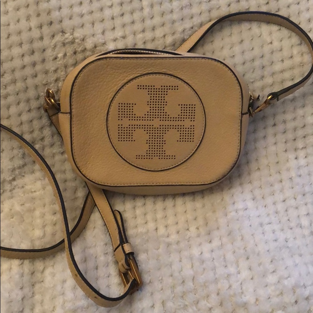 TORY BURCH PERFORATED LOGO CROSSBODY